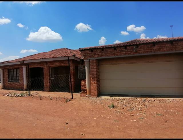 3 BEDROOM FREESTANDING SOLD IN KANANA